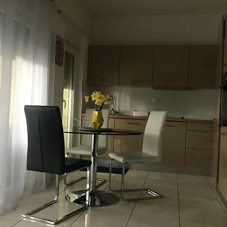 Apartments Villa Lili Umag Exterior foto